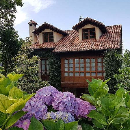 Trisqueles Y Buganvillas Villaviciosa  Exterior photo