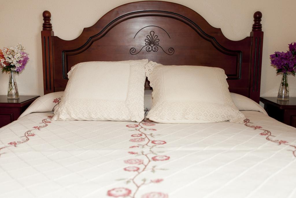 Trisqueles Y Buganvillas Villaviciosa  Room photo
