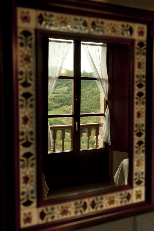 Trisqueles Y Buganvillas Villaviciosa  Room photo