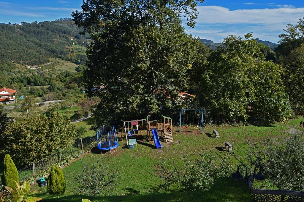 Trisqueles Y Buganvillas Villaviciosa  Exterior photo