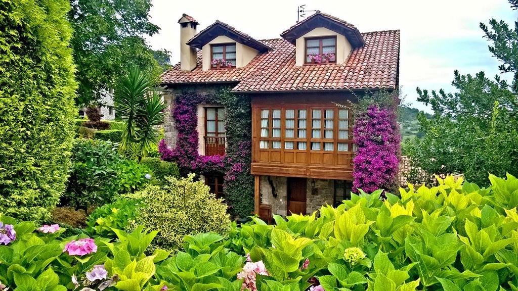 Trisqueles Y Buganvillas Villaviciosa  Exterior photo