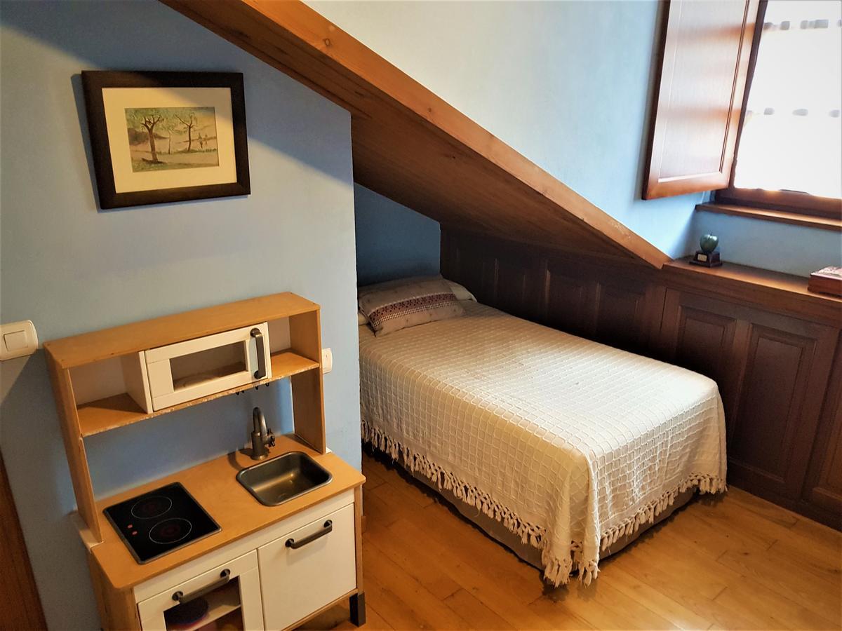 Trisqueles Y Buganvillas Villaviciosa  Exterior photo